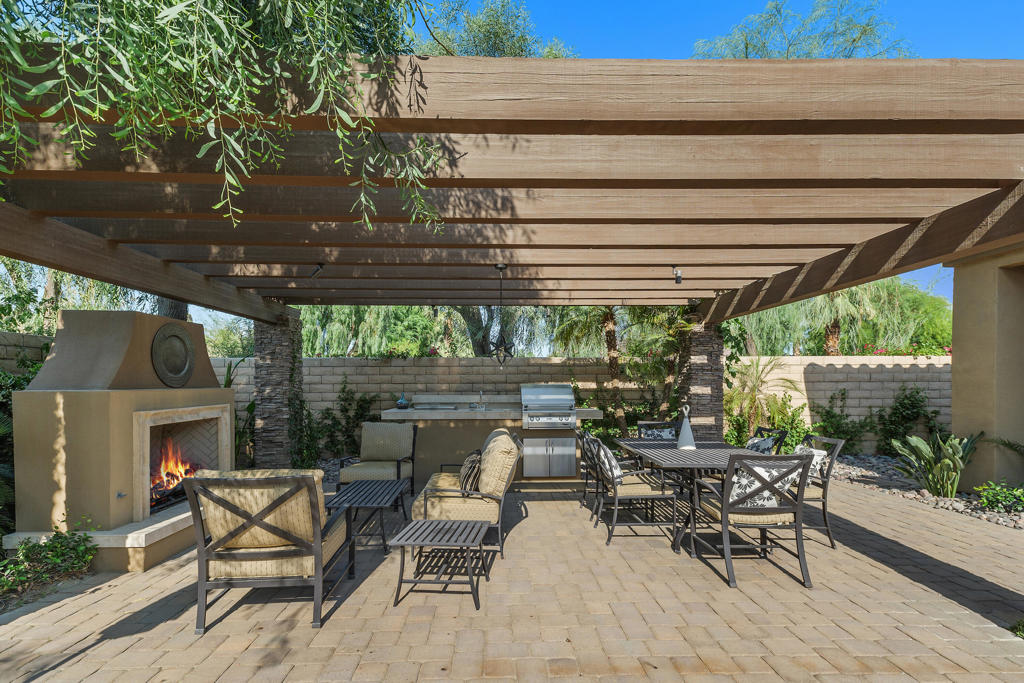 78494 Blackstone Court