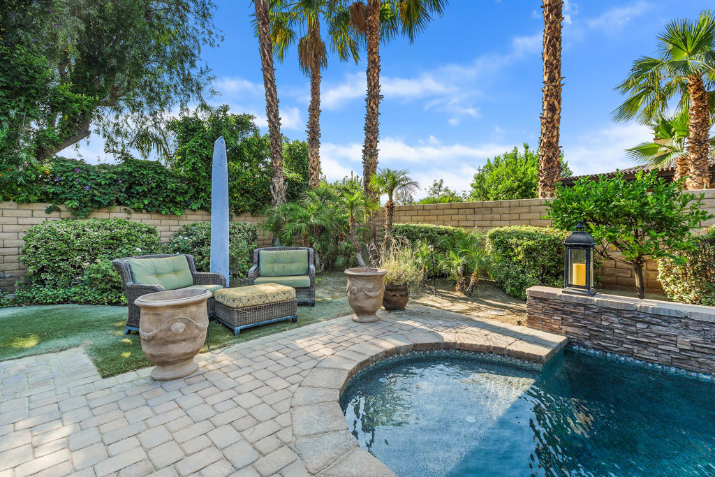 78494 Blackstone Court