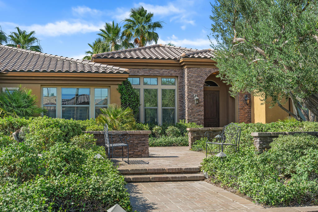 78494 Blackstone Court