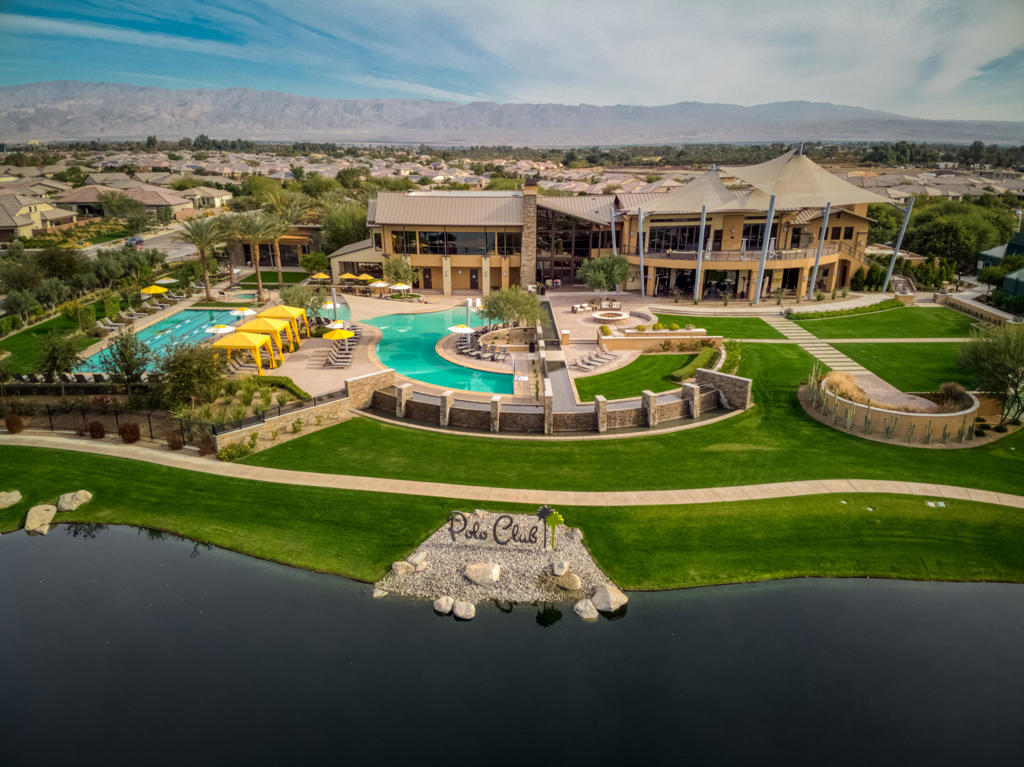 82425 Round Valley Dr