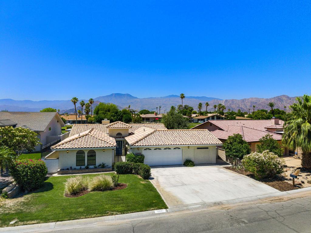79835 Horseshoe Road