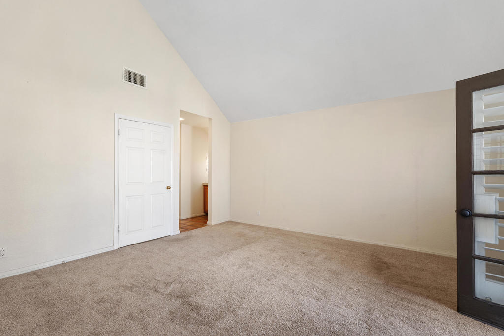 73322 Shadow Mountain Drive