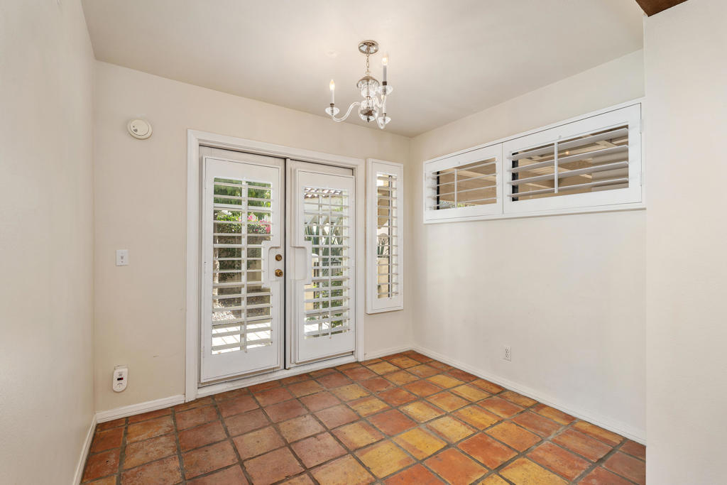 73322 Shadow Mountain Drive