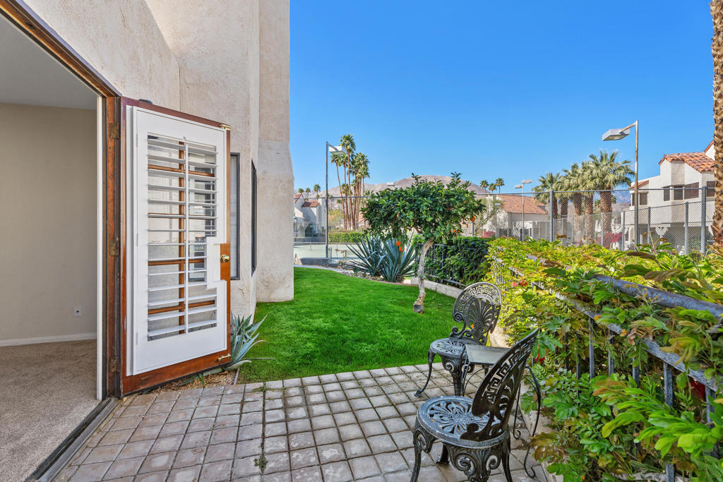 73322 Shadow Mountain Drive