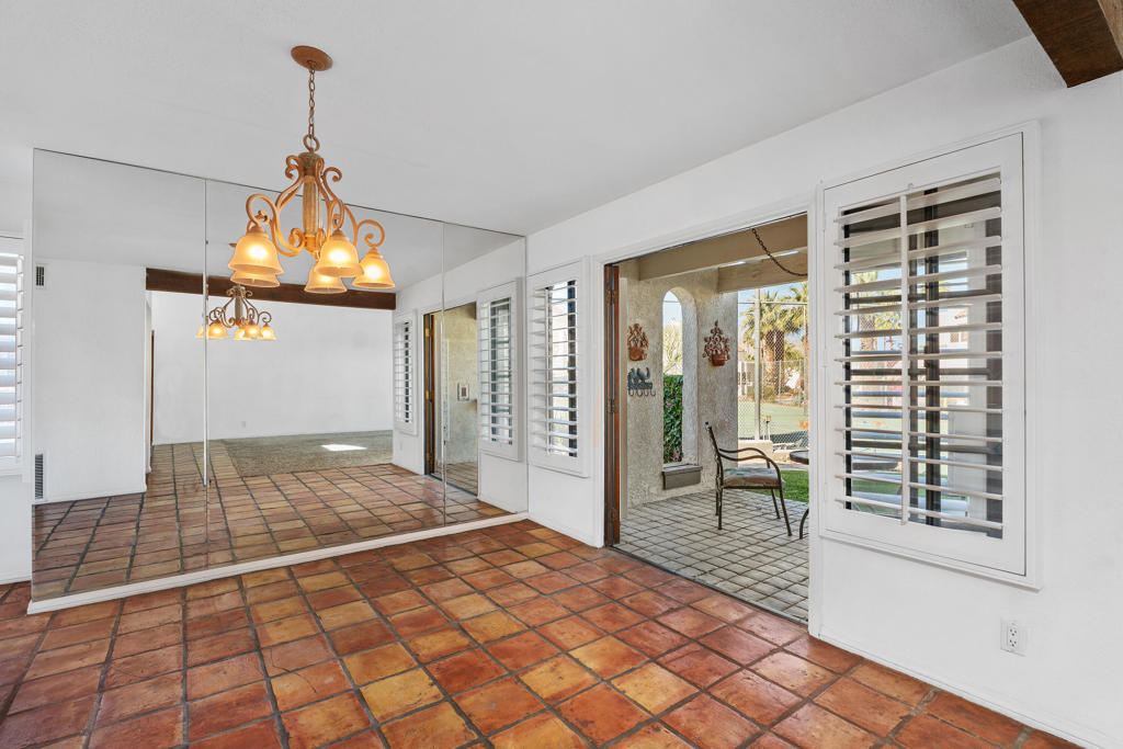 73322 Shadow Mountain Drive