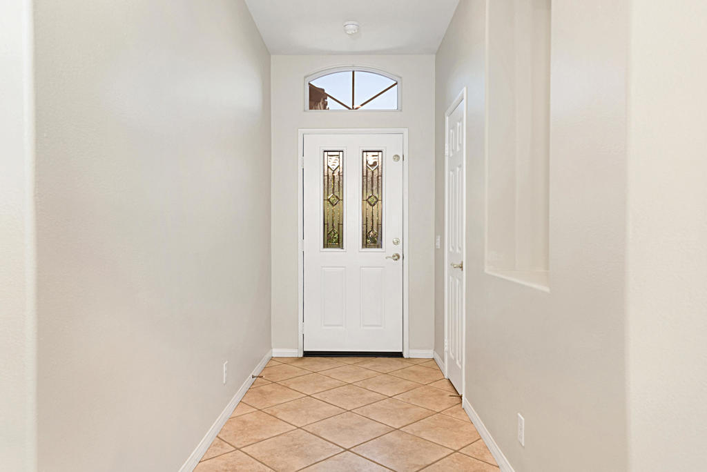 79851 Carmel Valley Avenue