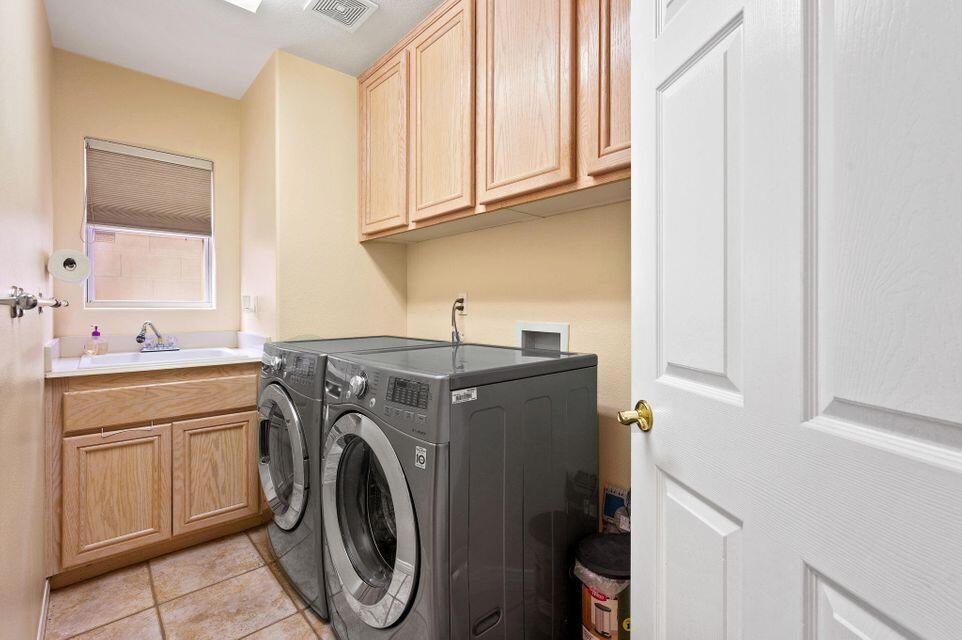 79851 Carmel Valley Avenue