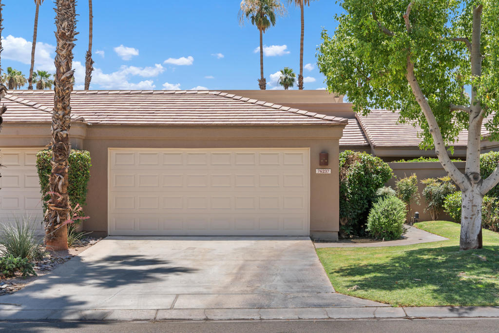 76237 Impatiens Circle