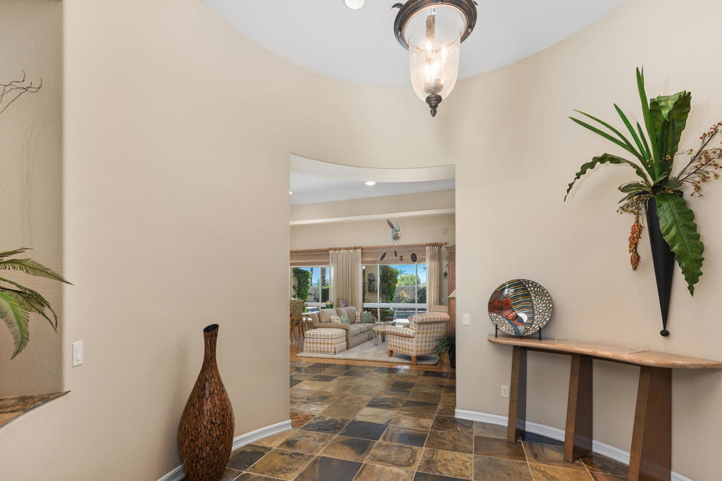 8 Oakmont Drive