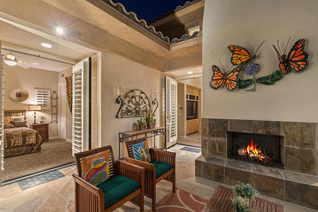 8 Oakmont Drive