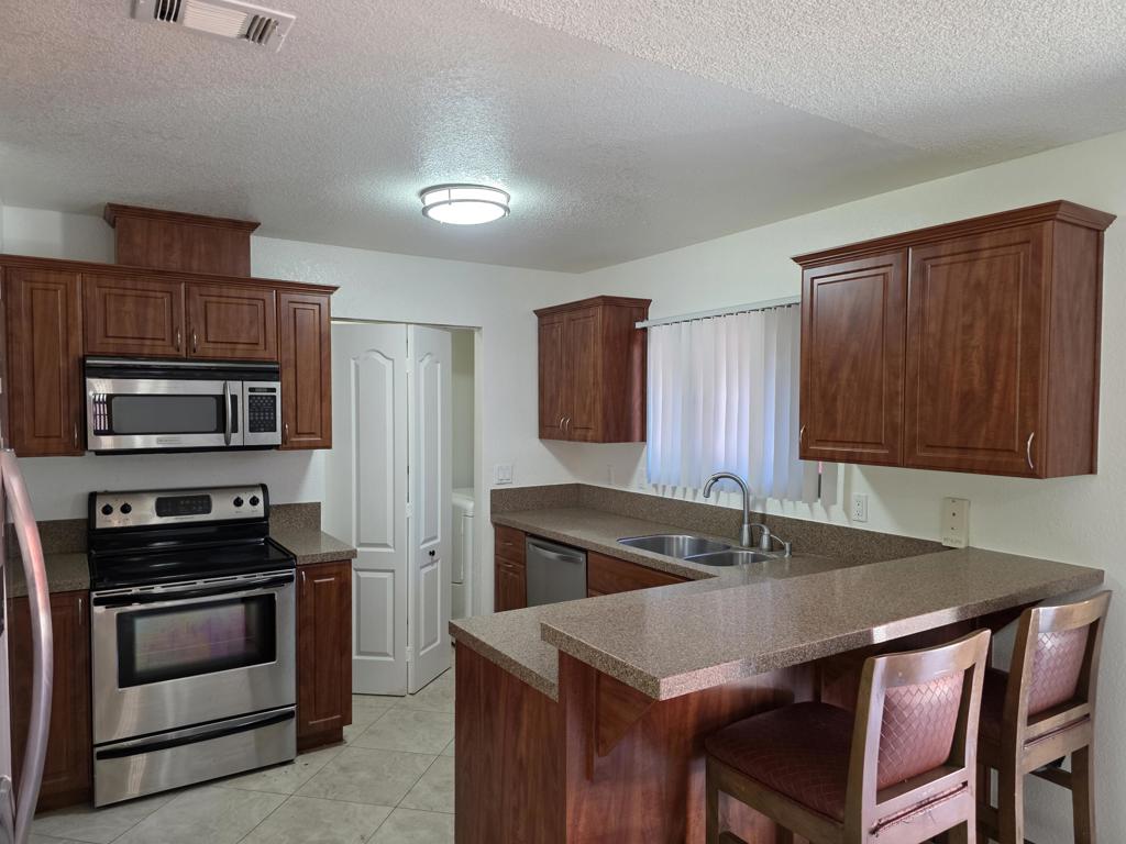 53265 Avenida Obregon