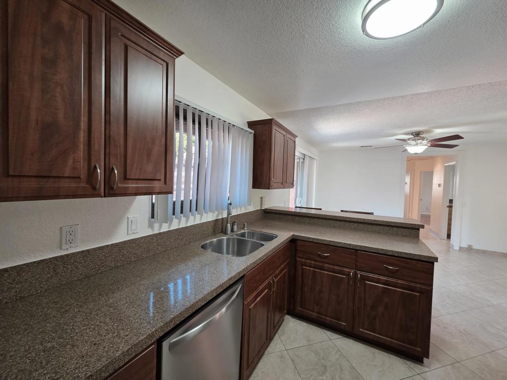 53265 Avenida Obregon
