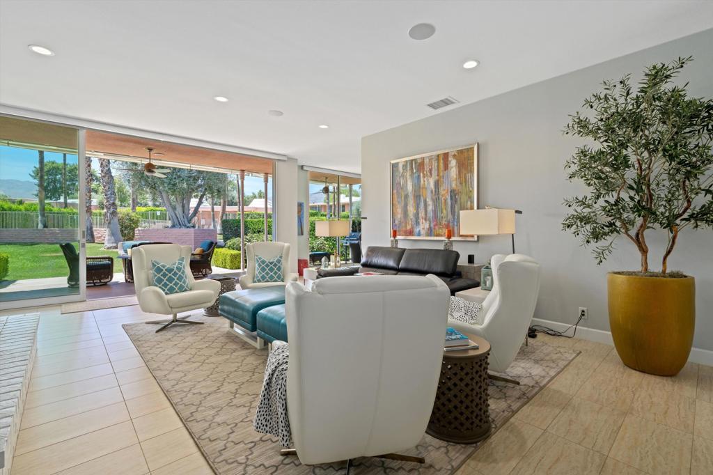 47432 Medina Drive W