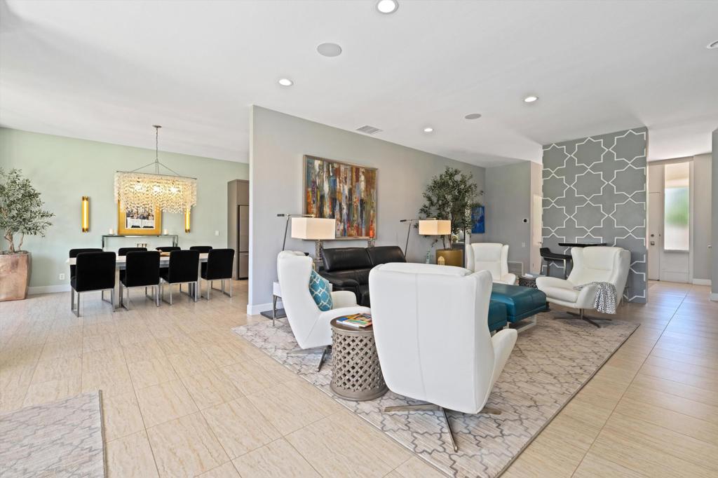 47432 Medina Drive W