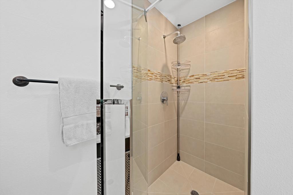 47432 Medina Drive W