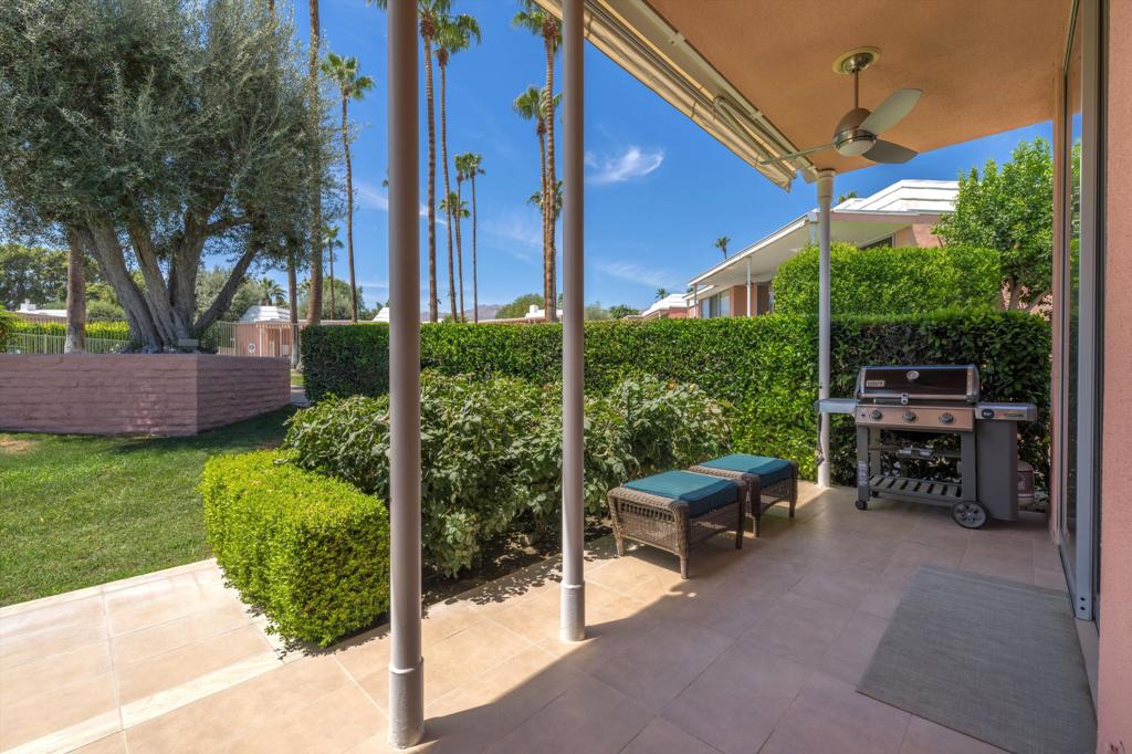 47432 Medina Drive W