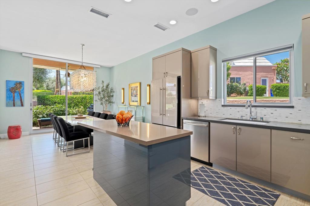 47432 Medina Drive W