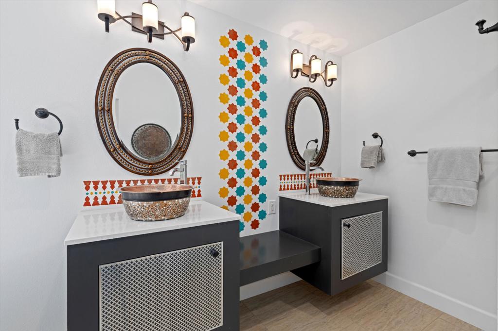 47432 Medina Drive W