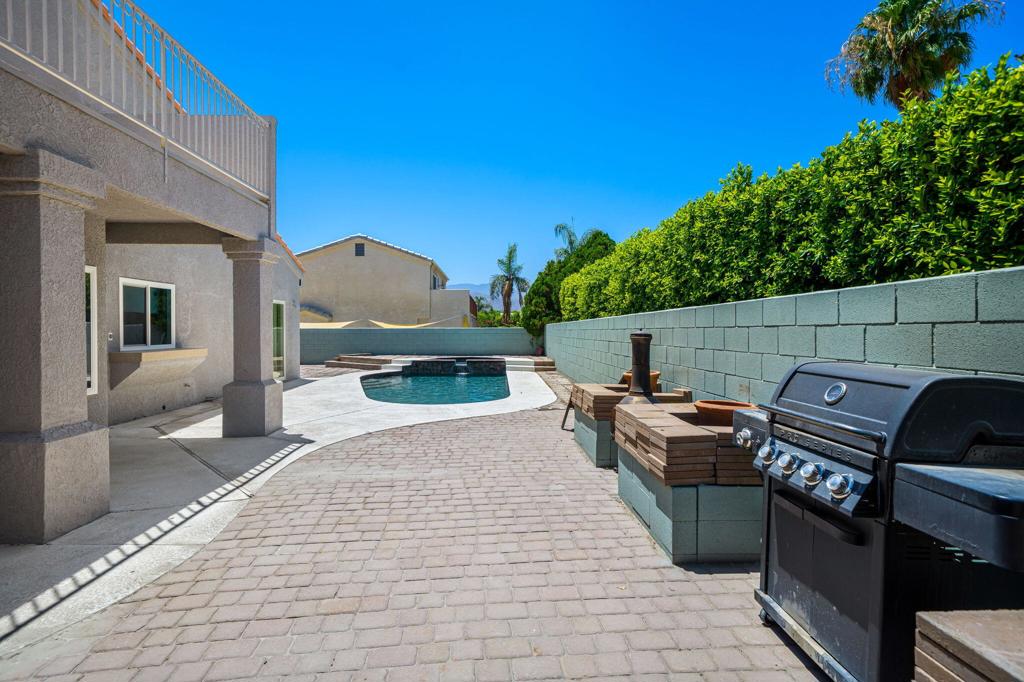 41945 Maryn Court