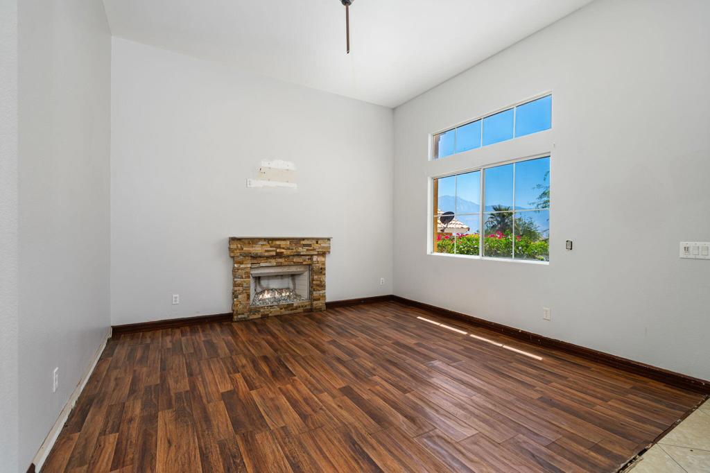 11800 Ambrosio Drive