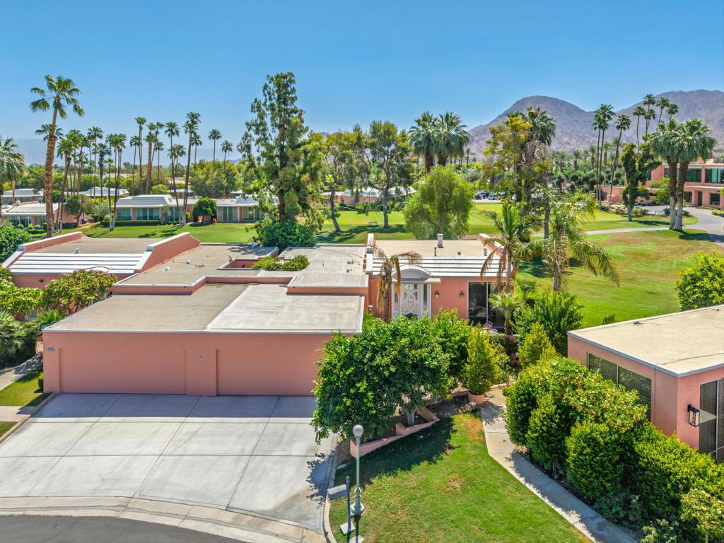 47157 El Menara Circle