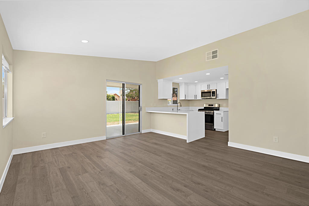 80833 Dartmouth Avenue