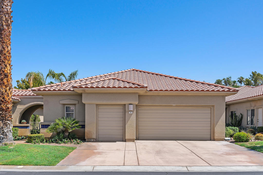 99 Kavenish Drive