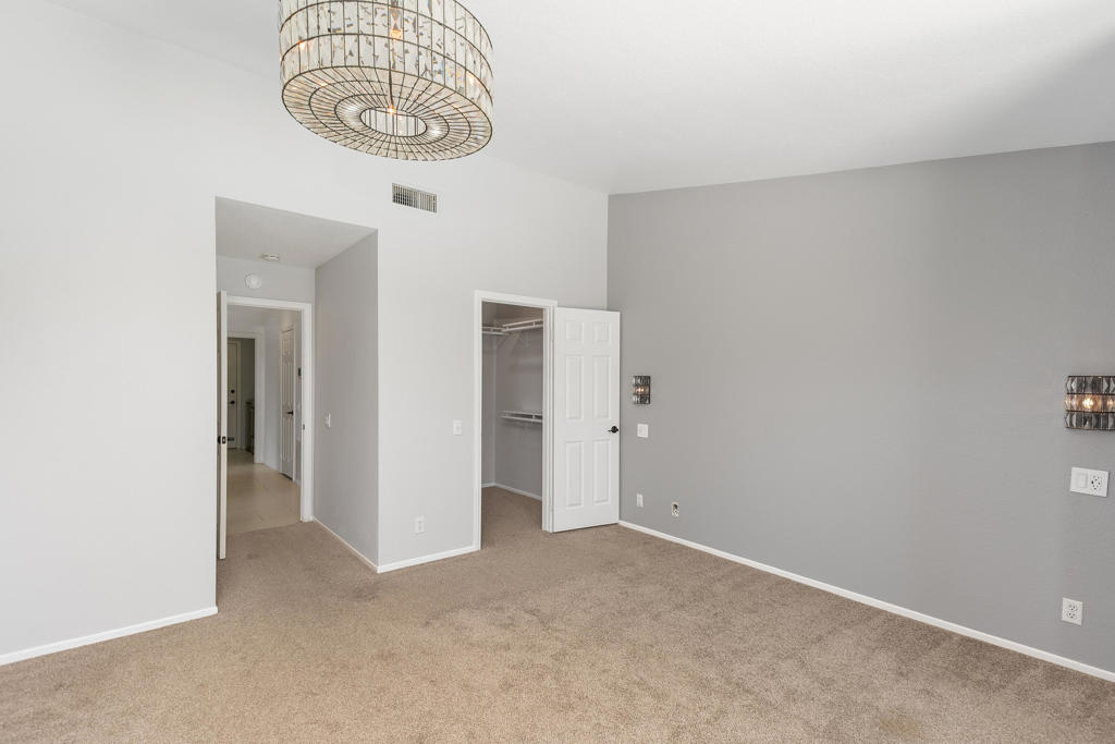 70920 Ironwood Drive