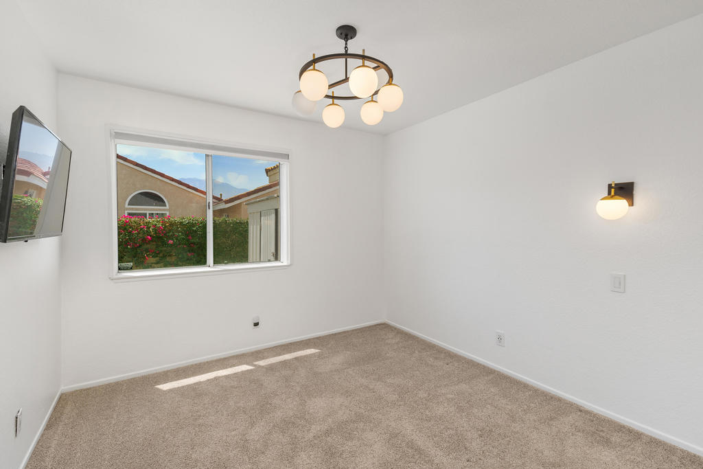 70920 Ironwood Drive