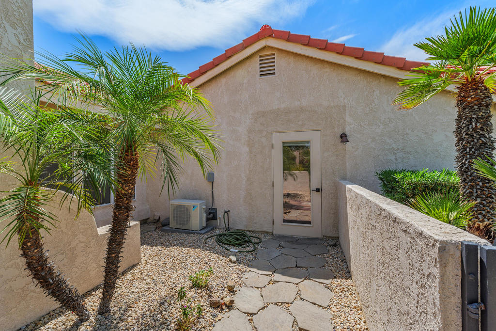 70920 Ironwood Drive