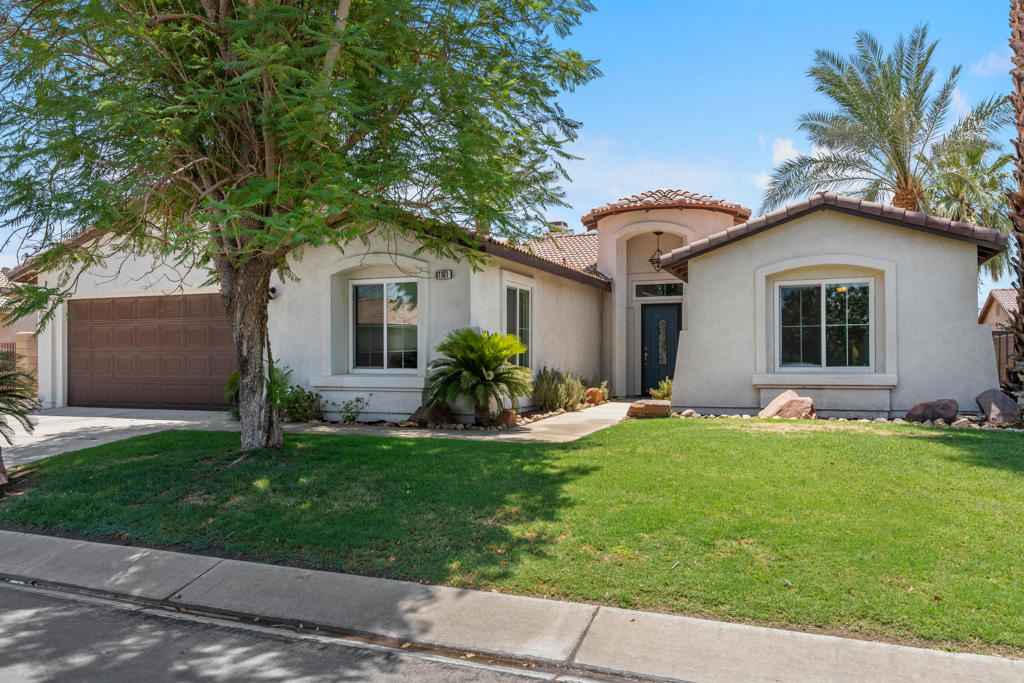 81161 Las Colinas Avenue