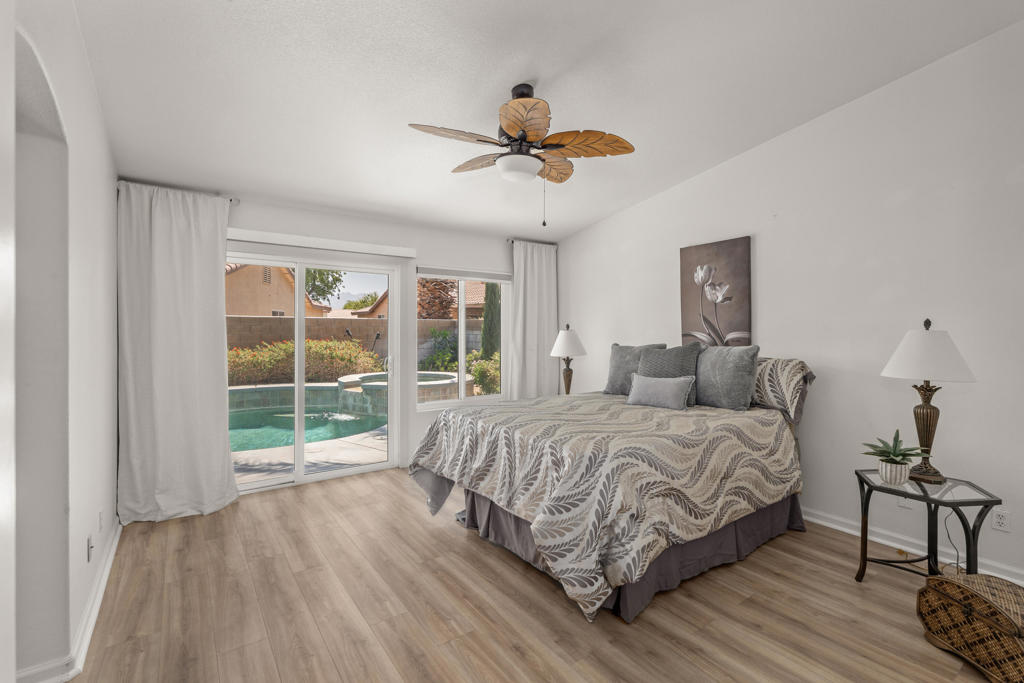 81161 Las Colinas Avenue