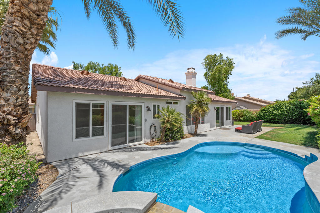 81161 Las Colinas Avenue