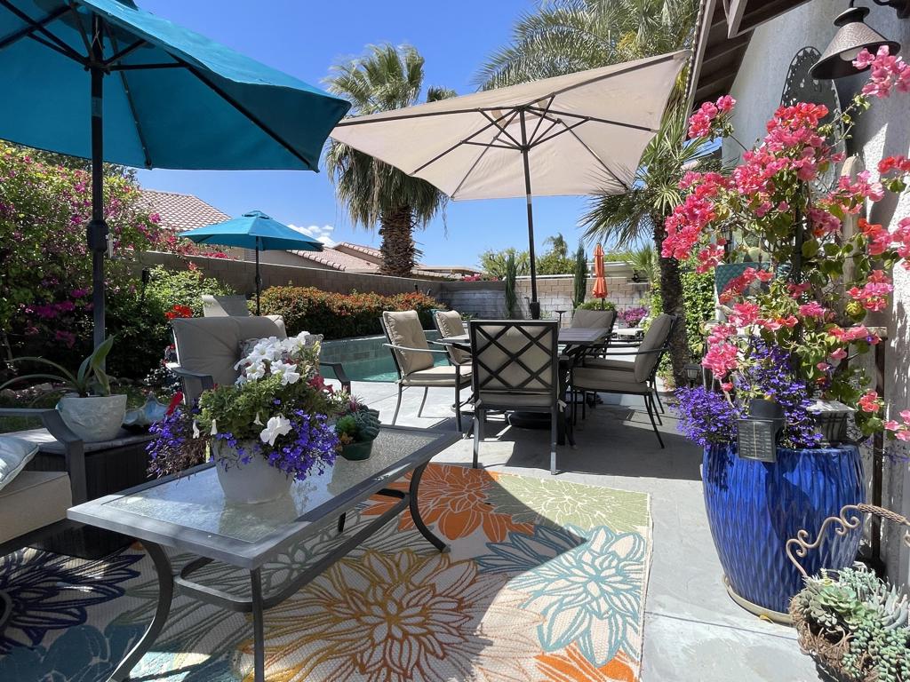 81161 Las Colinas Avenue