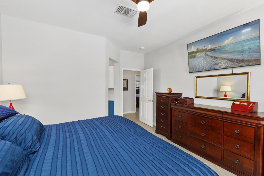 78837 Tangerine Court