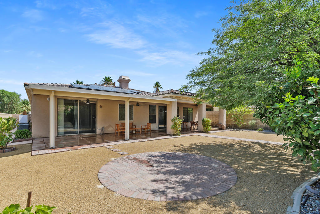 74107 Kokopelli Circle