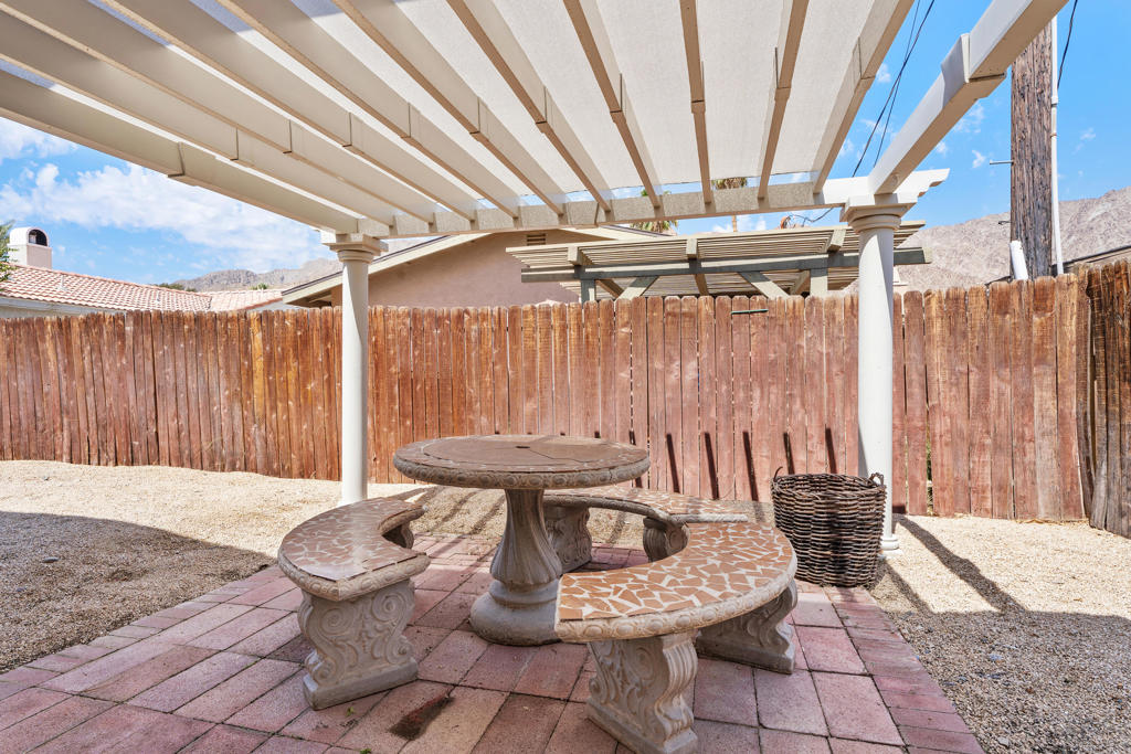 51905 Avenida Obregon