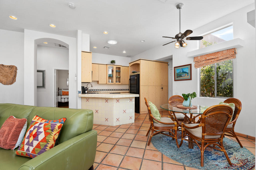 51905 Avenida Obregon