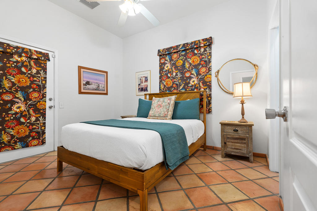 51905 Avenida Obregon