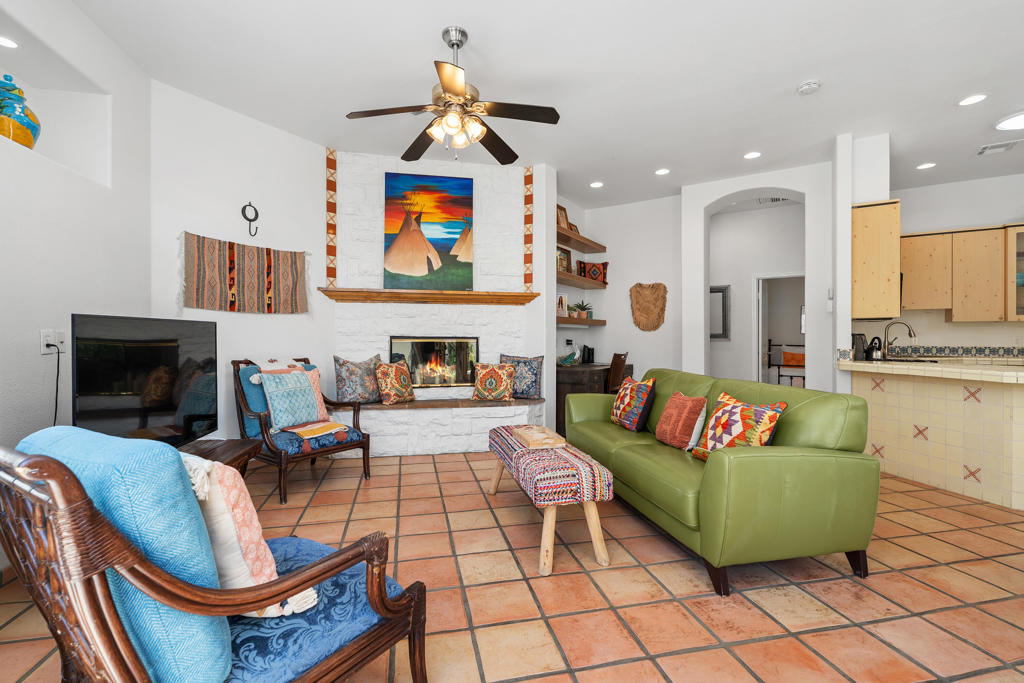 51905 Avenida Obregon