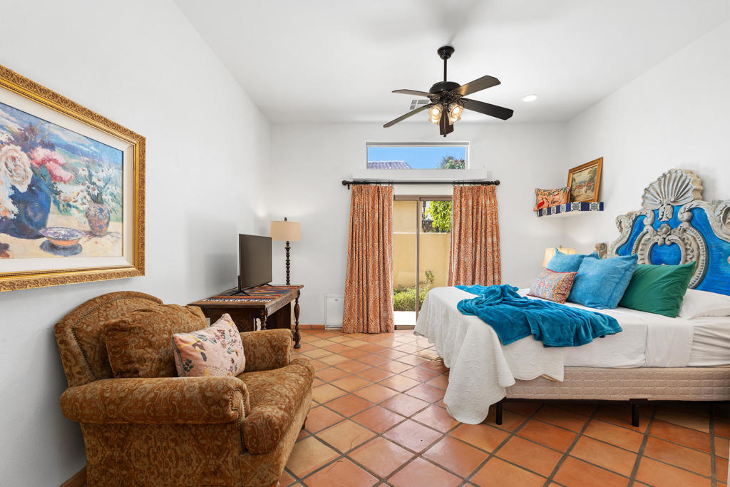 51905 Avenida Obregon