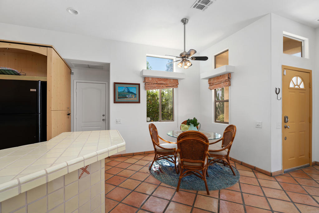 51905 Avenida Obregon