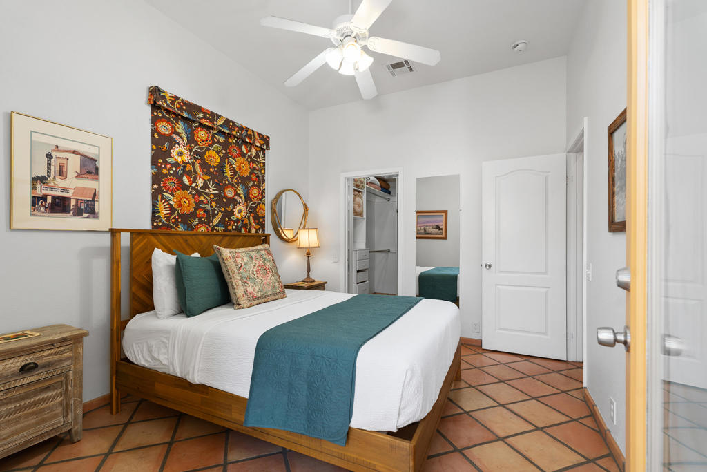 51905 Avenida Obregon