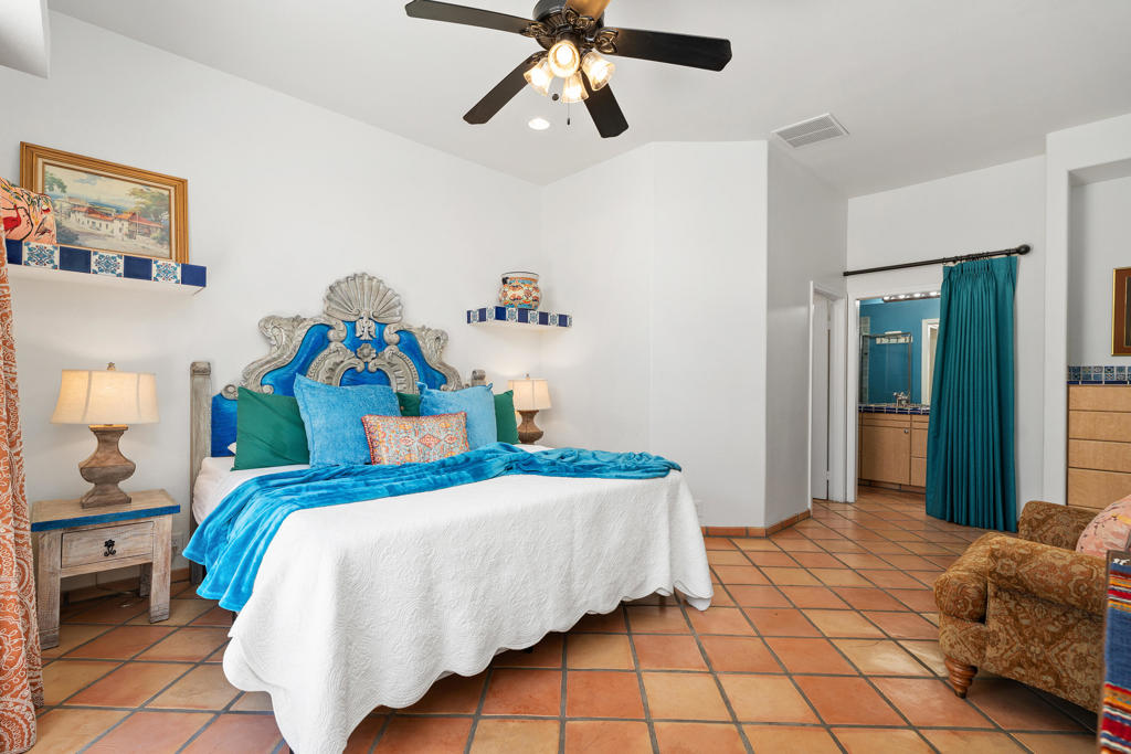 51905 Avenida Obregon