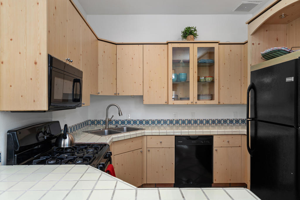 51905 Avenida Obregon