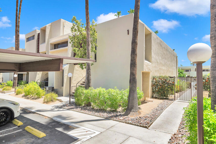 1655 E Palm Canyon Drive 115