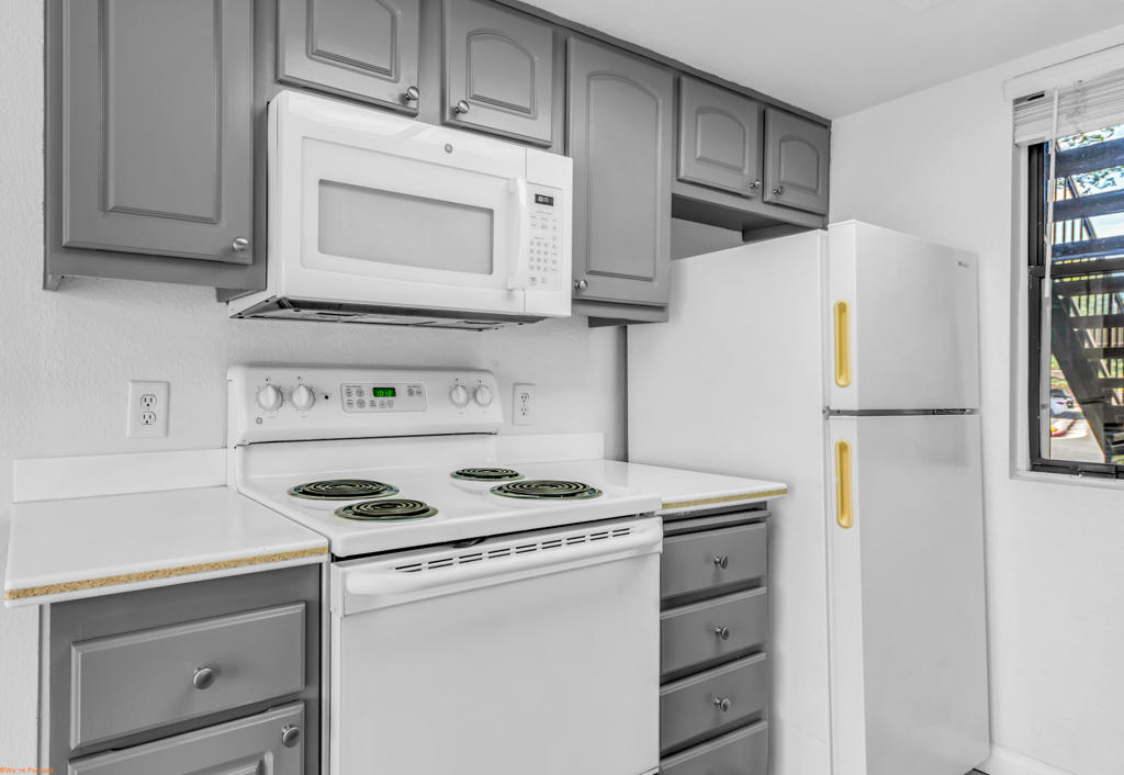 43376 Cook Street 161