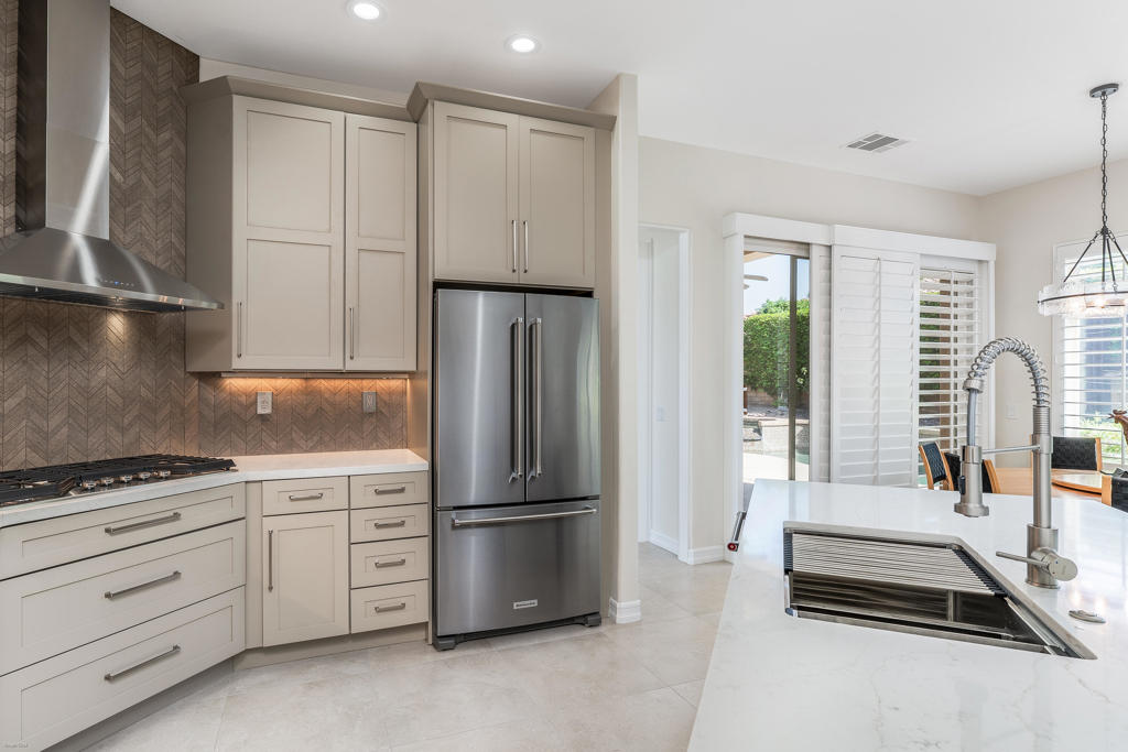 77363 Sky Mesa Lane