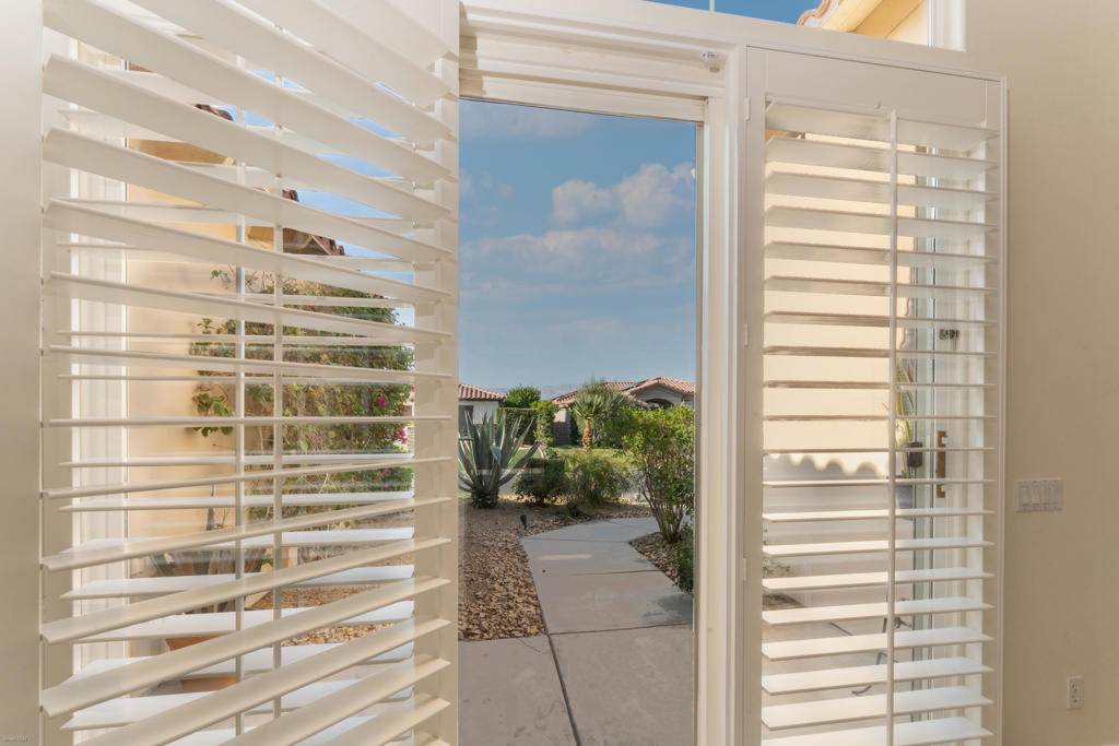 77363 Sky Mesa Lane
