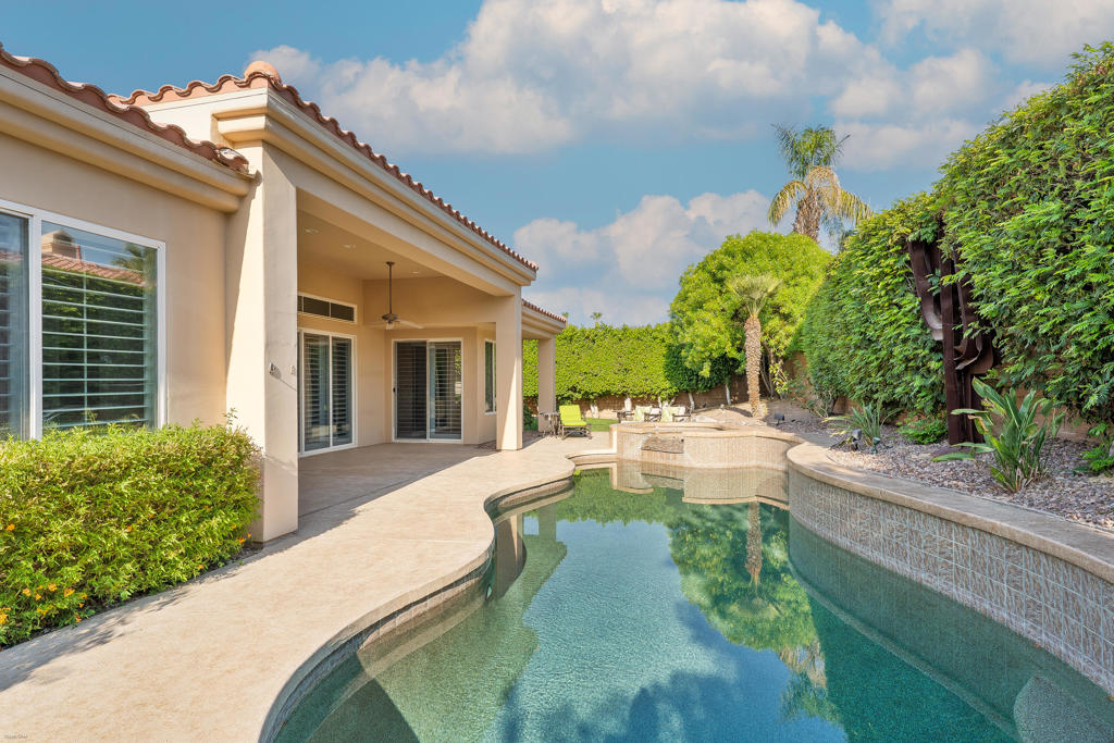 77363 Sky Mesa Lane